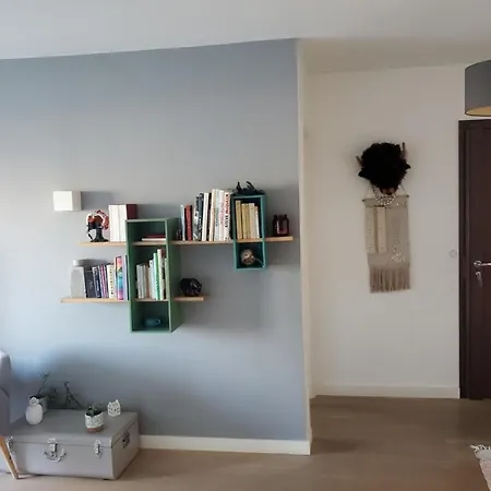 Apartmán Spacious With Balcony In The 14e